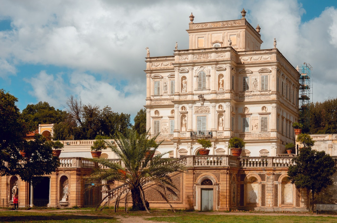Oasis of Tranquility and Nature: Villa Doria Pamphili